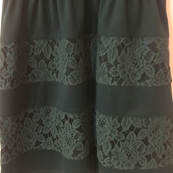 Host pick🎉🎉🎉🎉🎉Xhilaration green lace dress - Picture 4 of 6